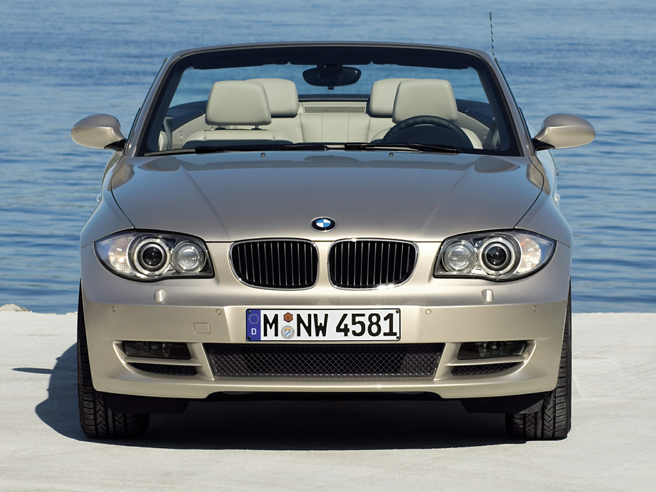 2011 BMW 128
