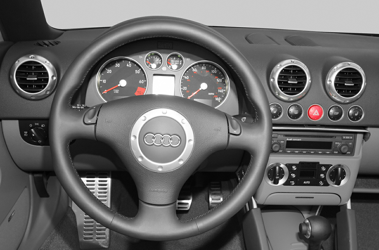 2004 Audi TT