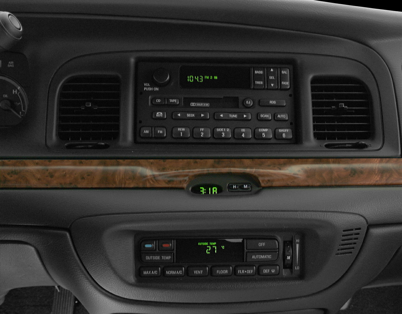 2000 Ford Crown Victoria