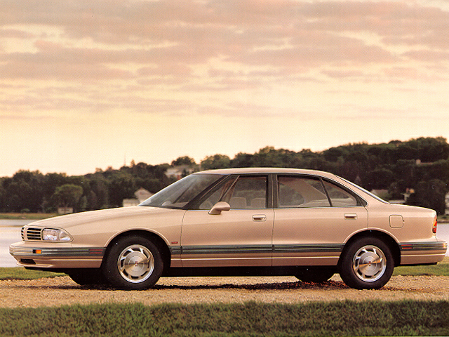 1995 Oldsmobile Eighty-Eight - Specs, Prices, MPG, Reviews & Photos ...