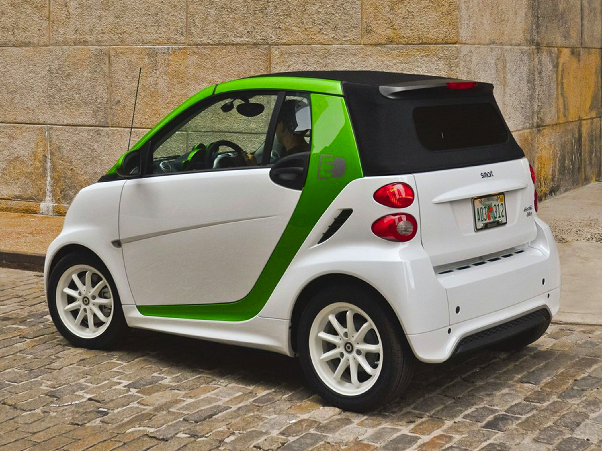 2015 Smart Fortwo Electric Drive Review