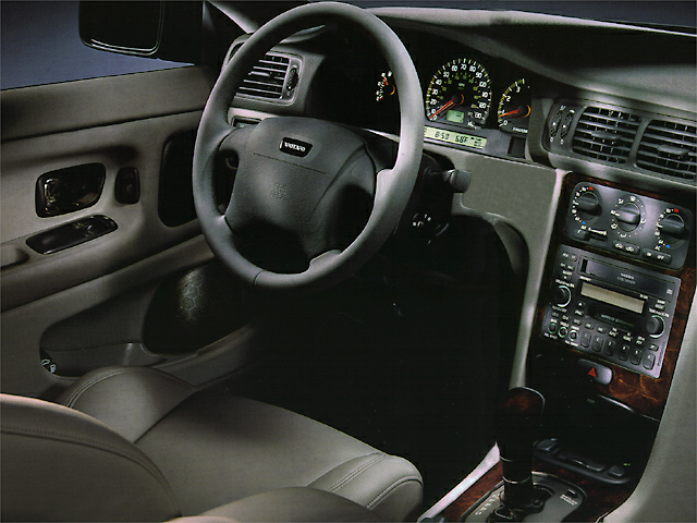1998 Volvo S90