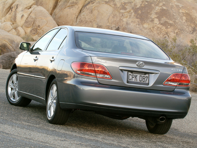 Lexus ES 330 - Model Years, Generations & News | Cars.com