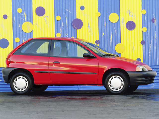 2001 Suzuki Swift