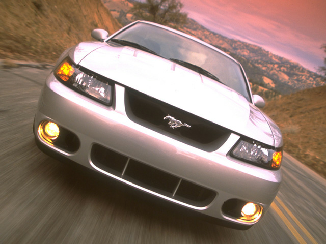 2003 Ford Mustang