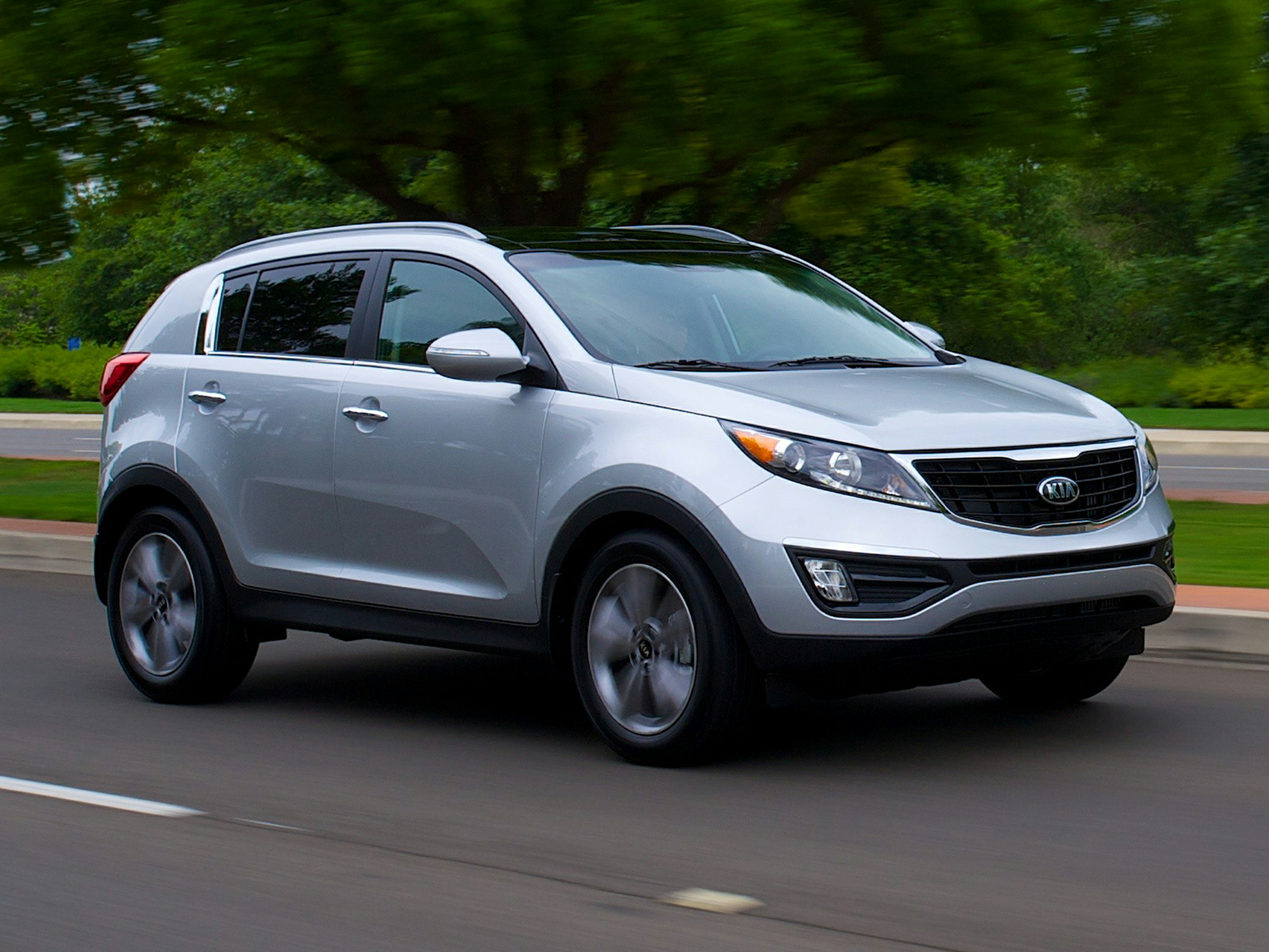 Kia sportage 2015 года