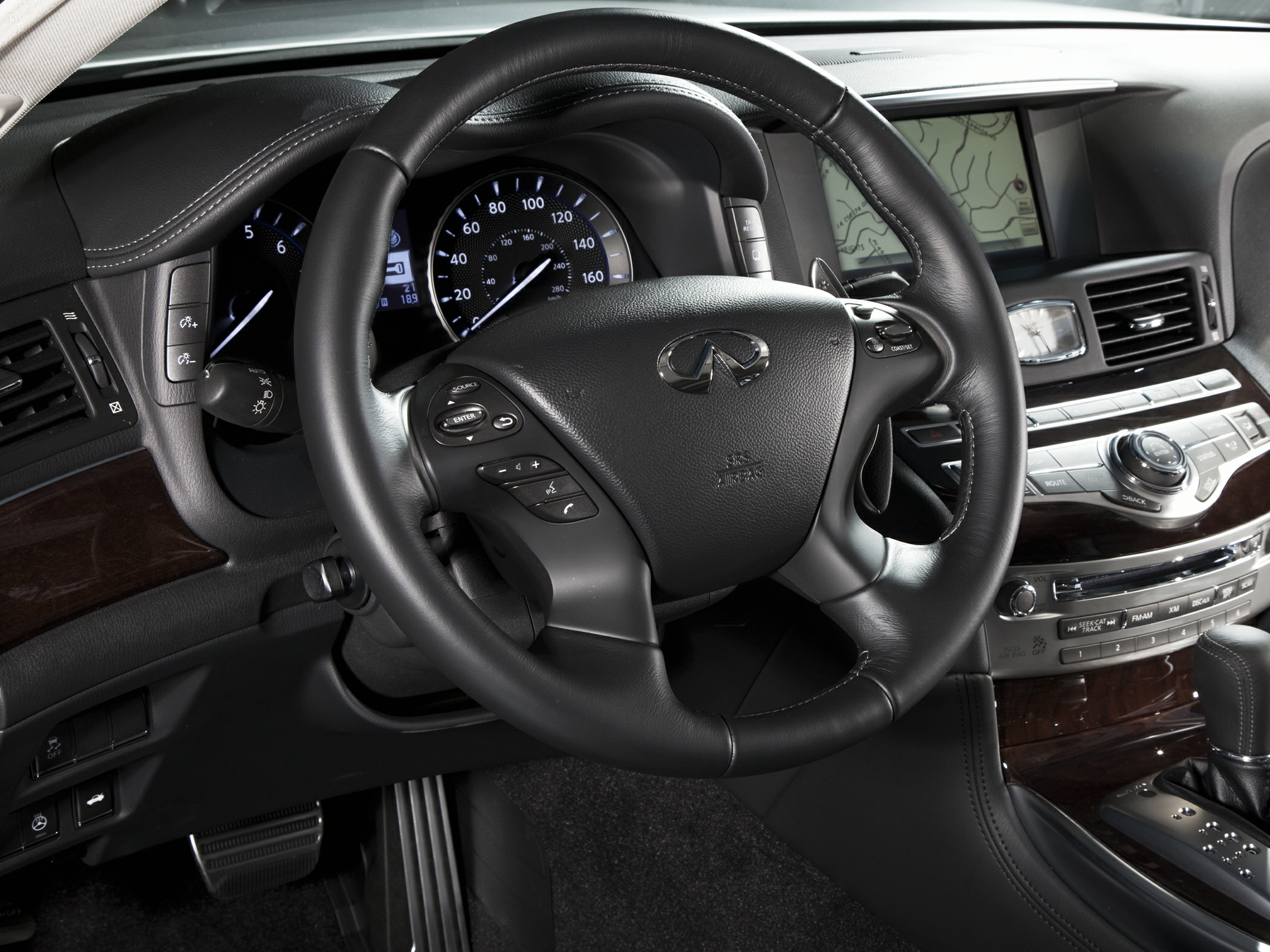 2012 INFINITI M37