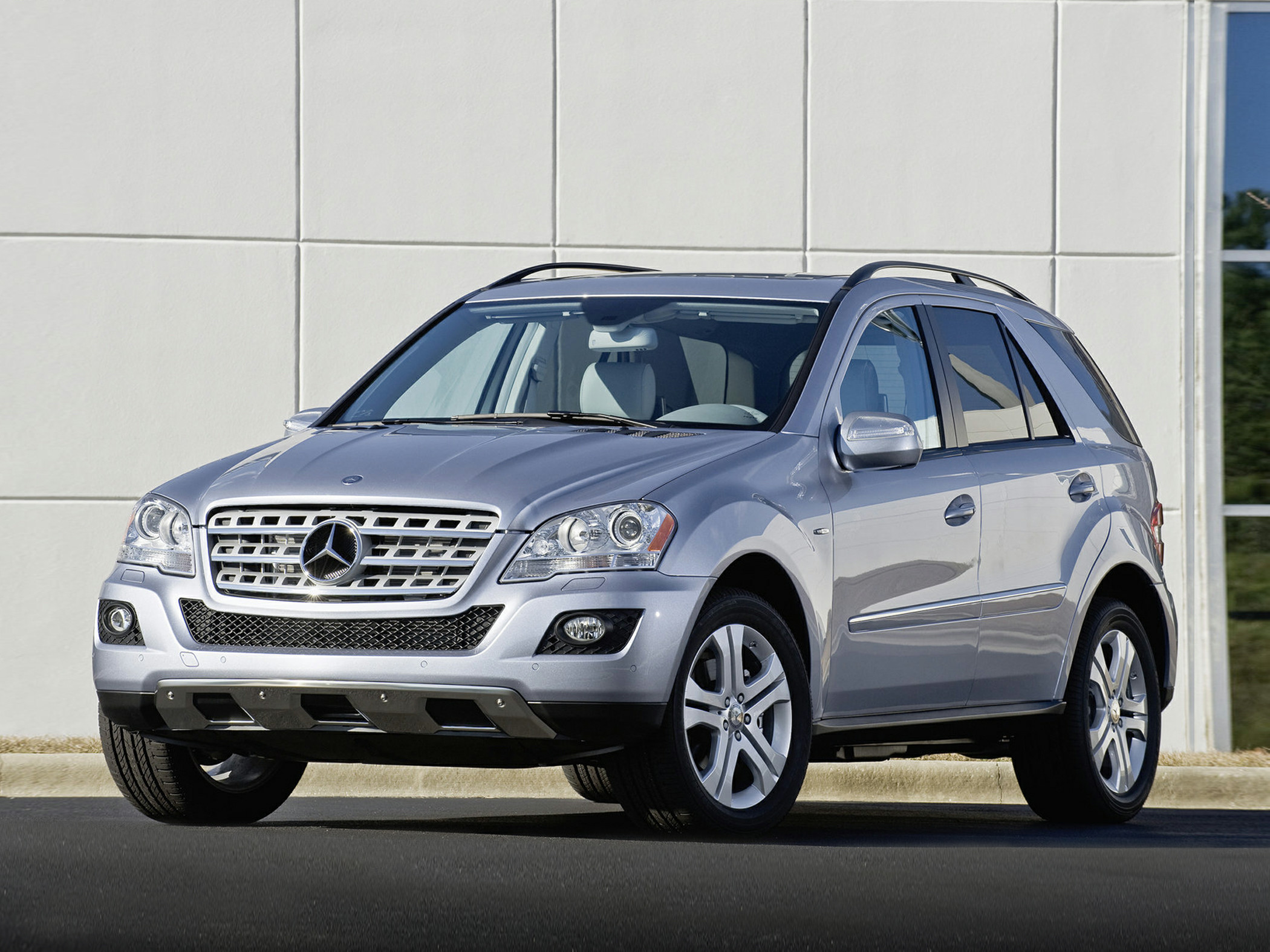2010 Mercedes-Benz M-Class