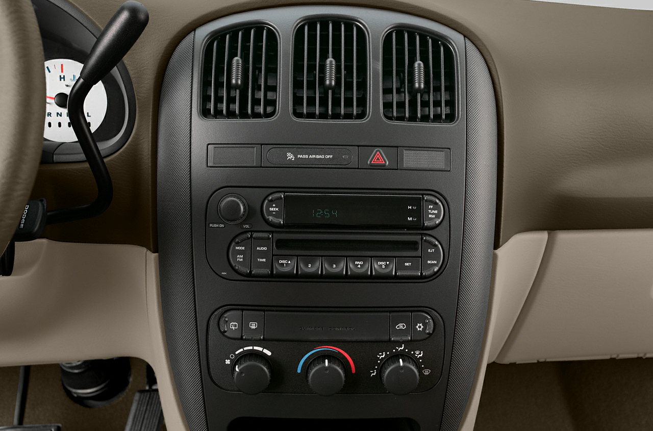 2005 Dodge Grand Caravan