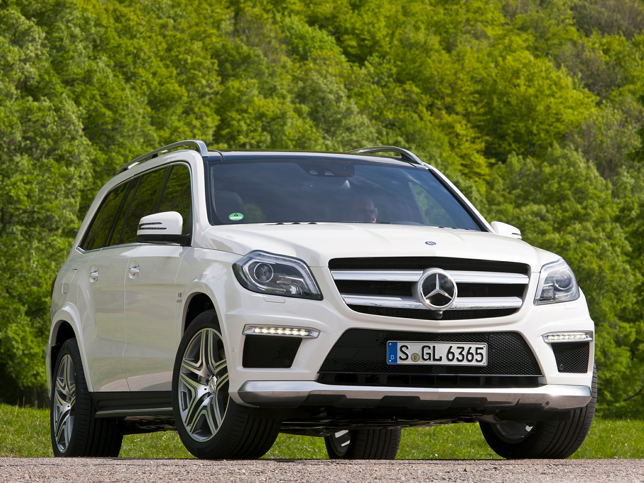 Mercedes-Benz GL-class - цена, характеристики и фото, описание модели авто