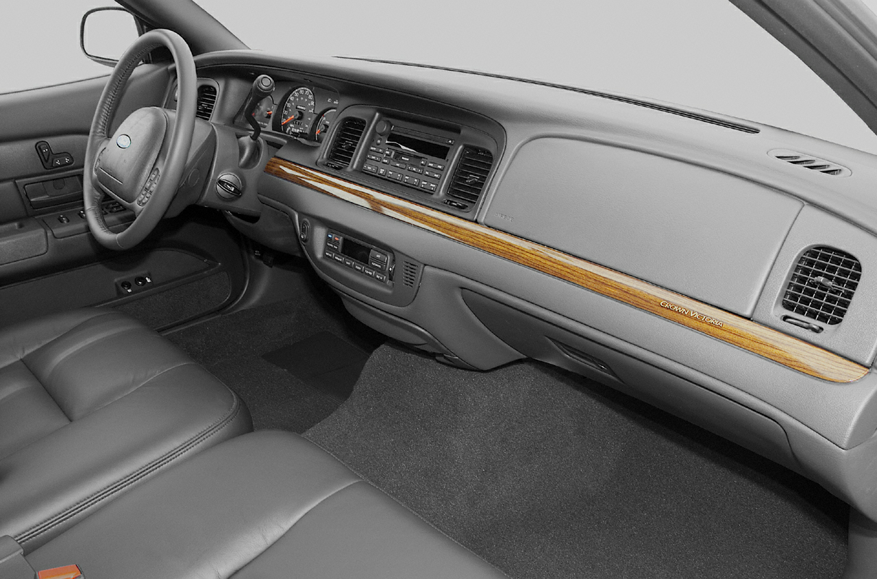 2002 Ford Crown Victoria