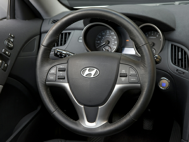 2012 Hyundai Genesis Coupe
