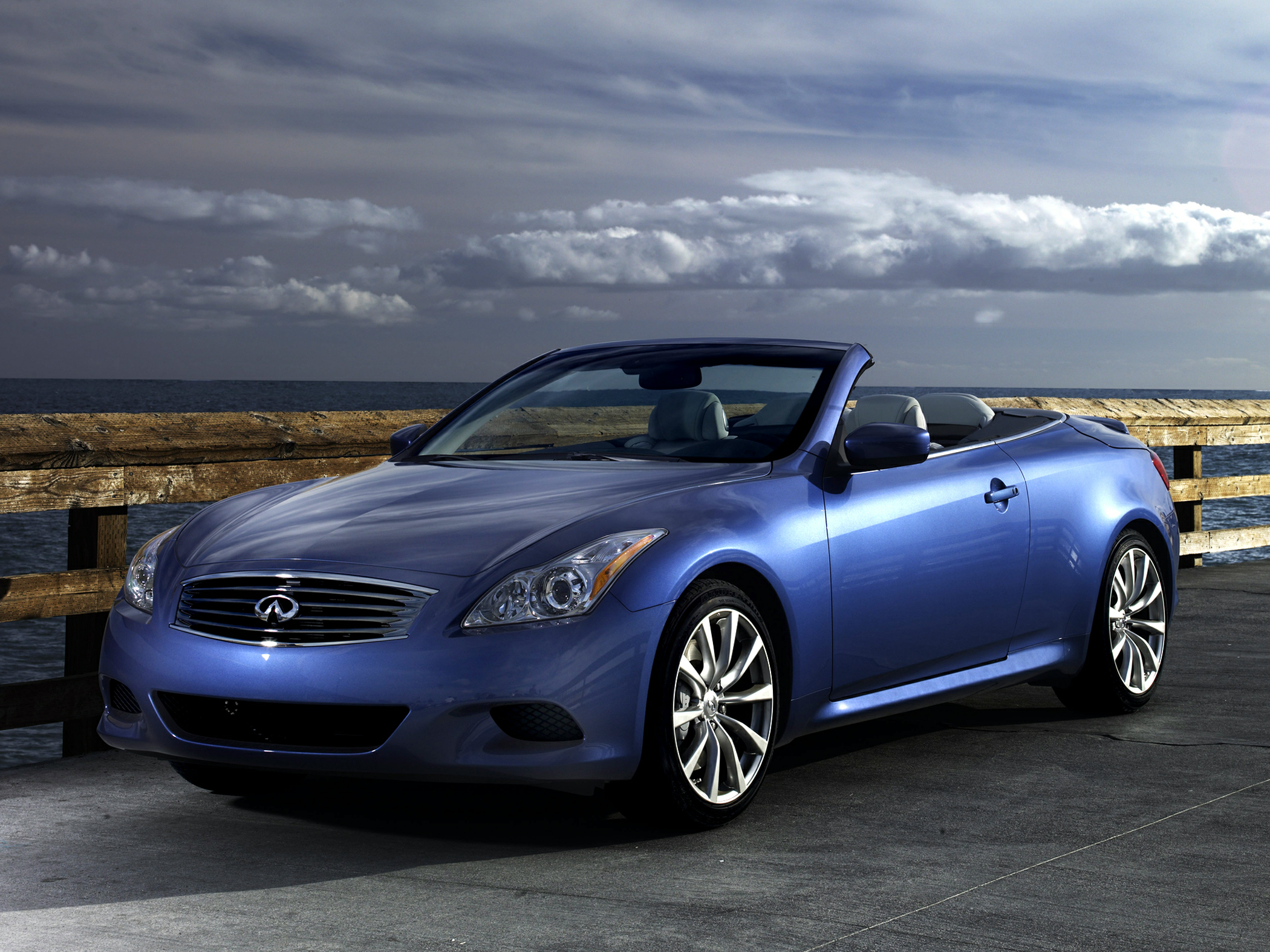 2010 INFINITI G37