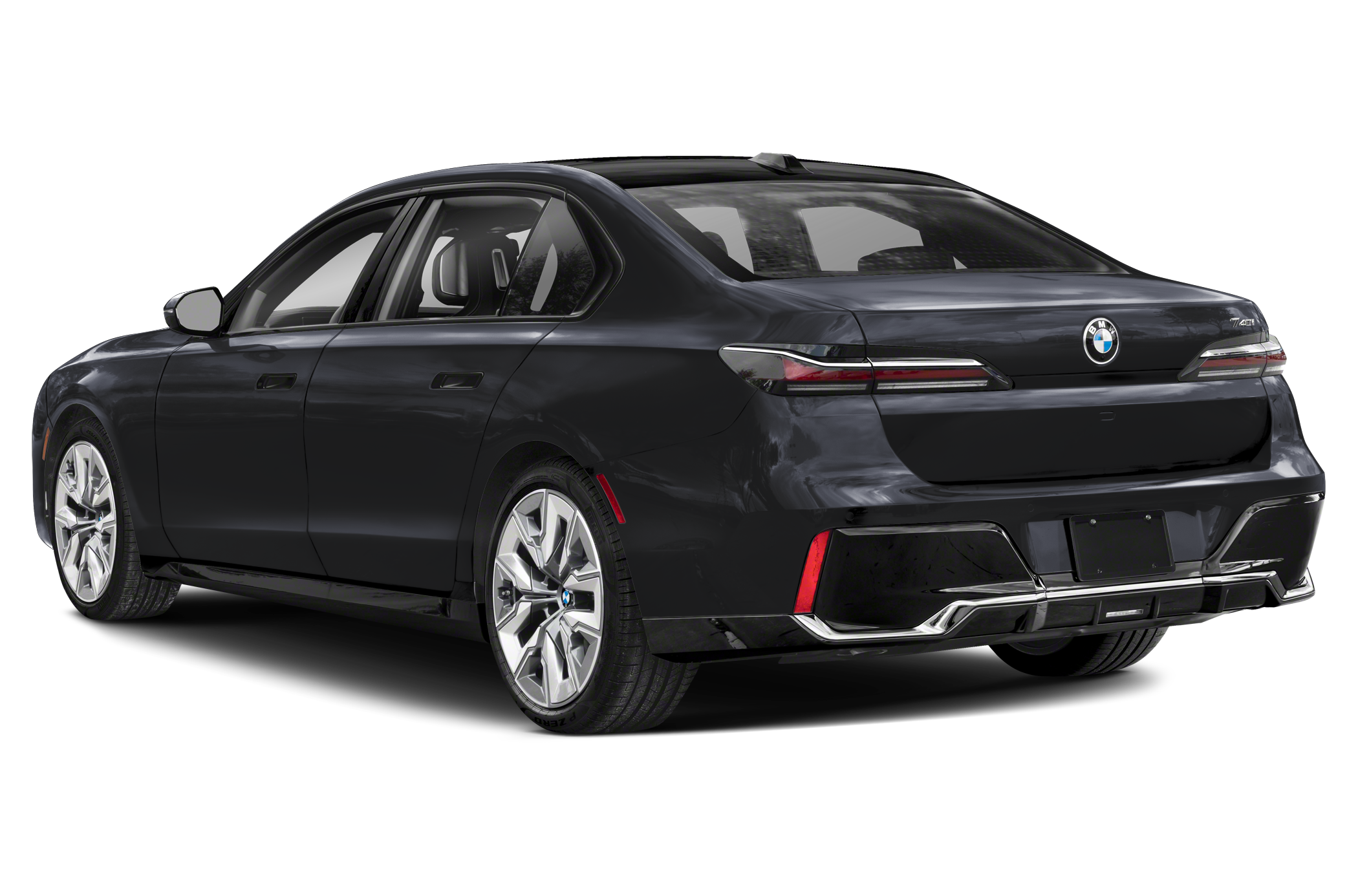 2025 BMW 740