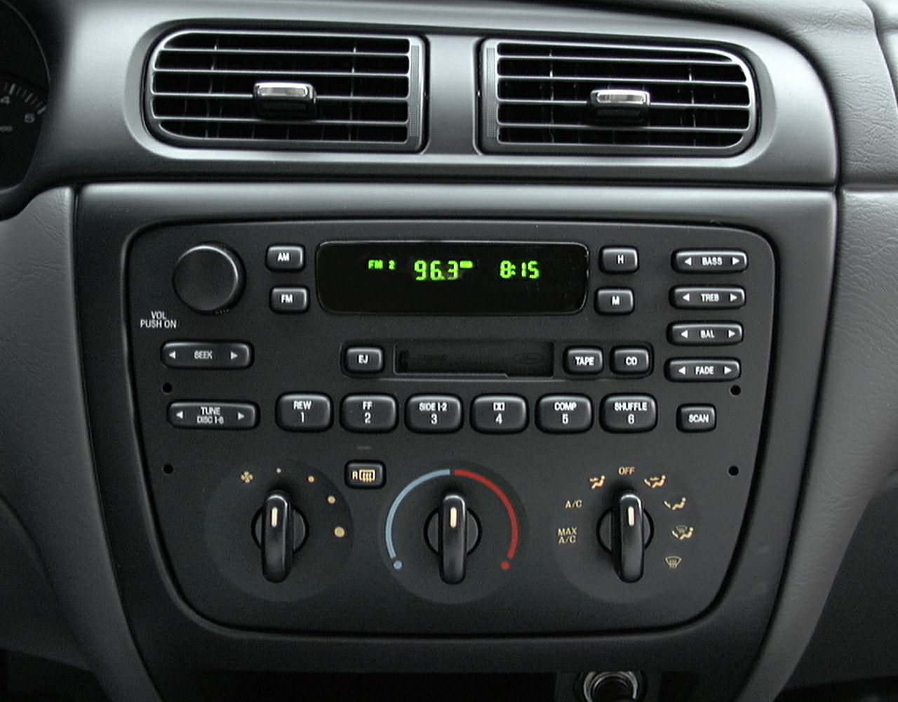 2000 Ford Taurus