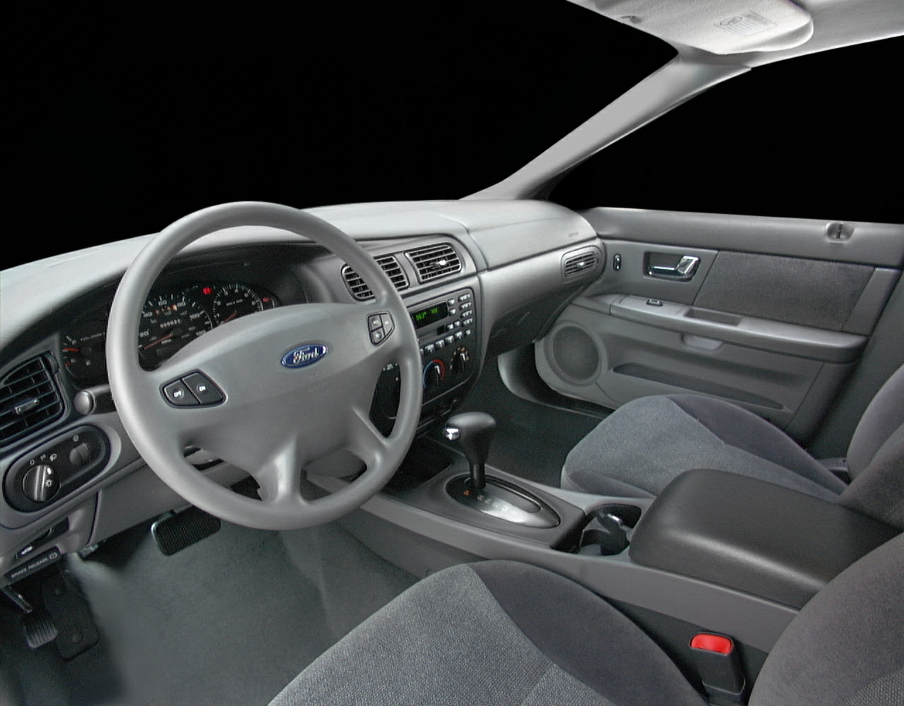 2000 Ford Taurus