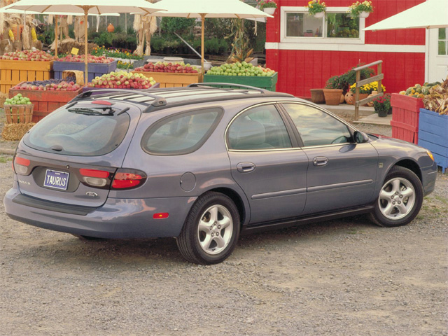 2000 Ford Taurus