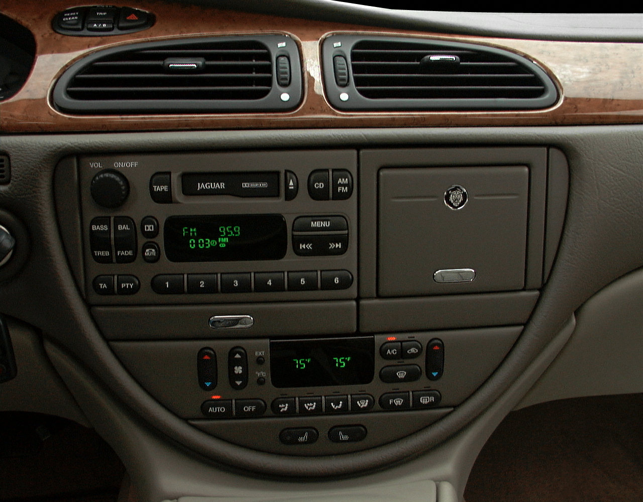 2000 Jaguar S-Type