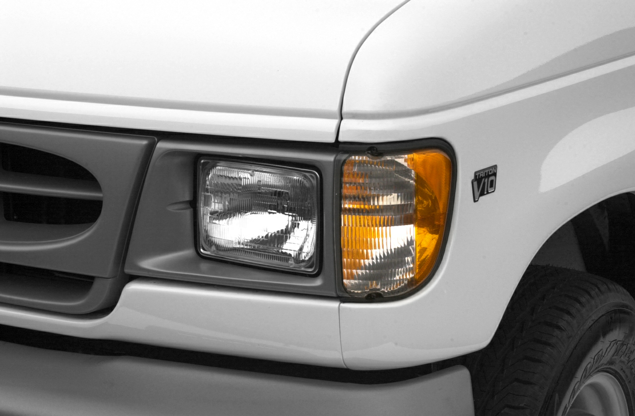 2000 Ford E350 Super Duty