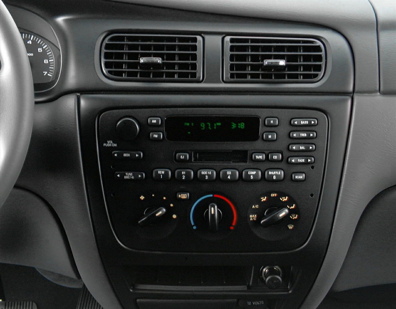2003 Ford Taurus