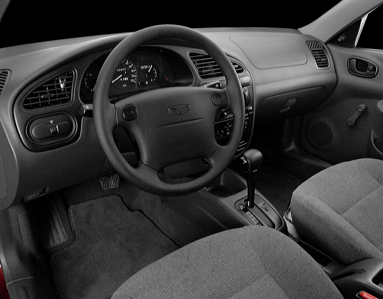 2000 Daewoo Lanos