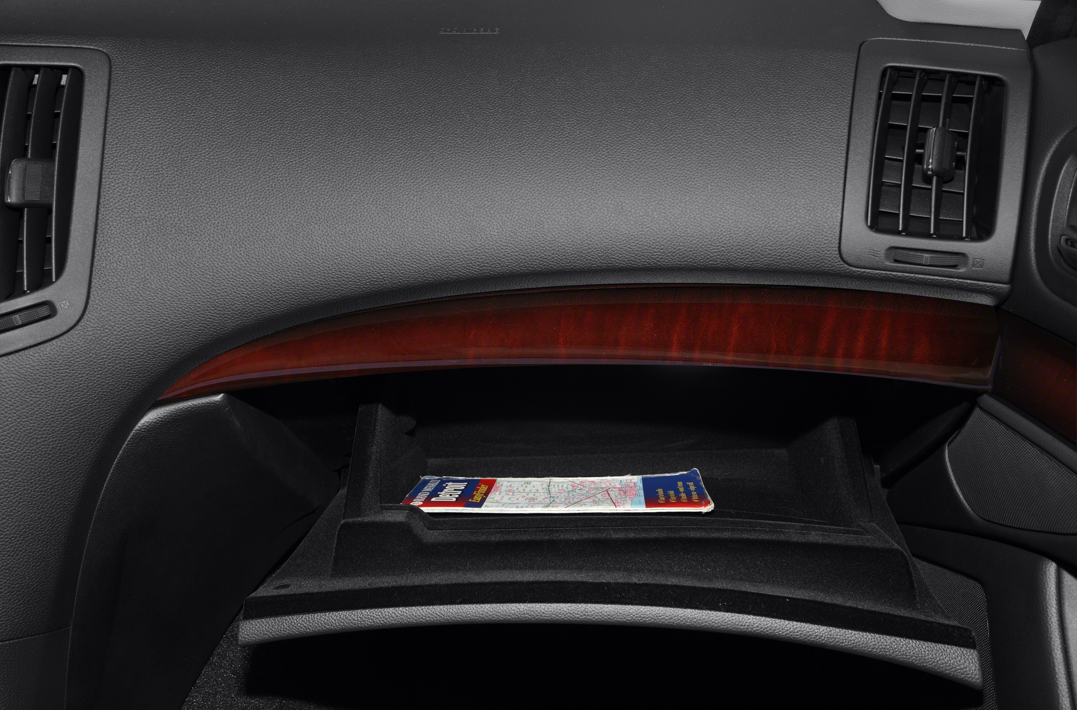 2012 INFINITI G37