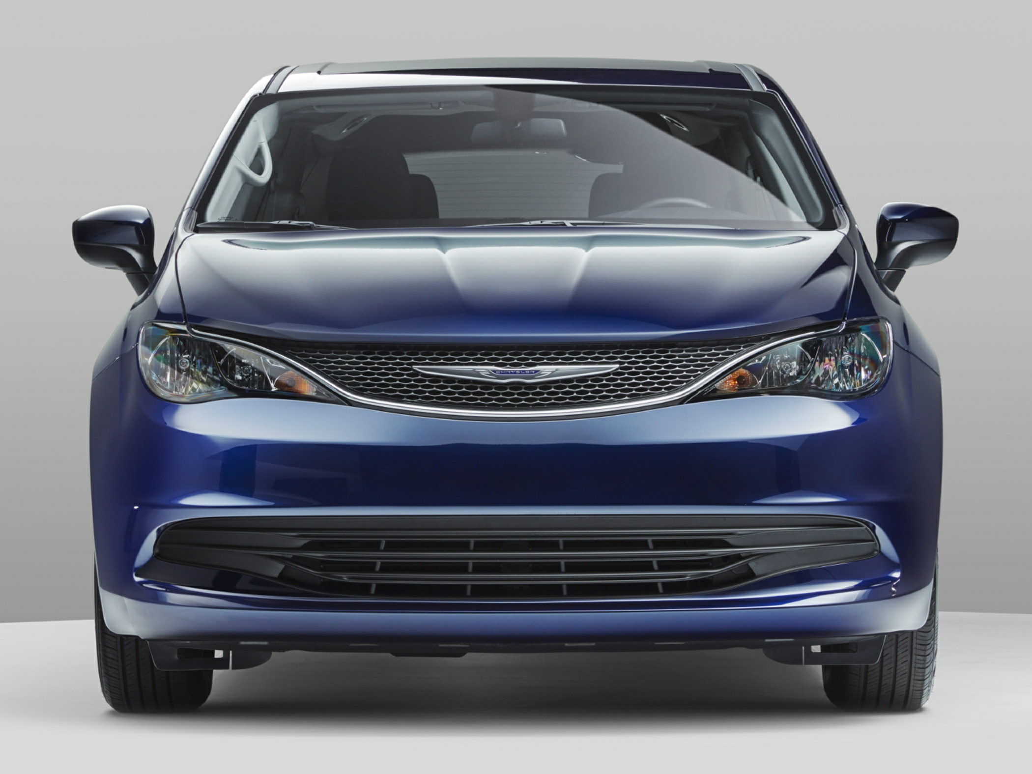 2020 Chrysler Voyager