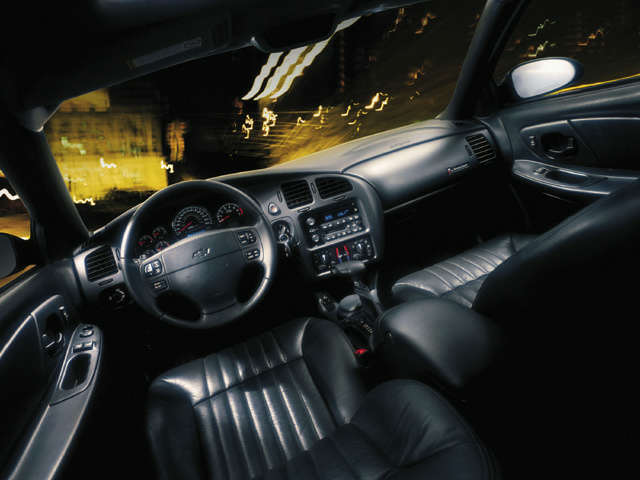 2002 Chevrolet Monte Carlo