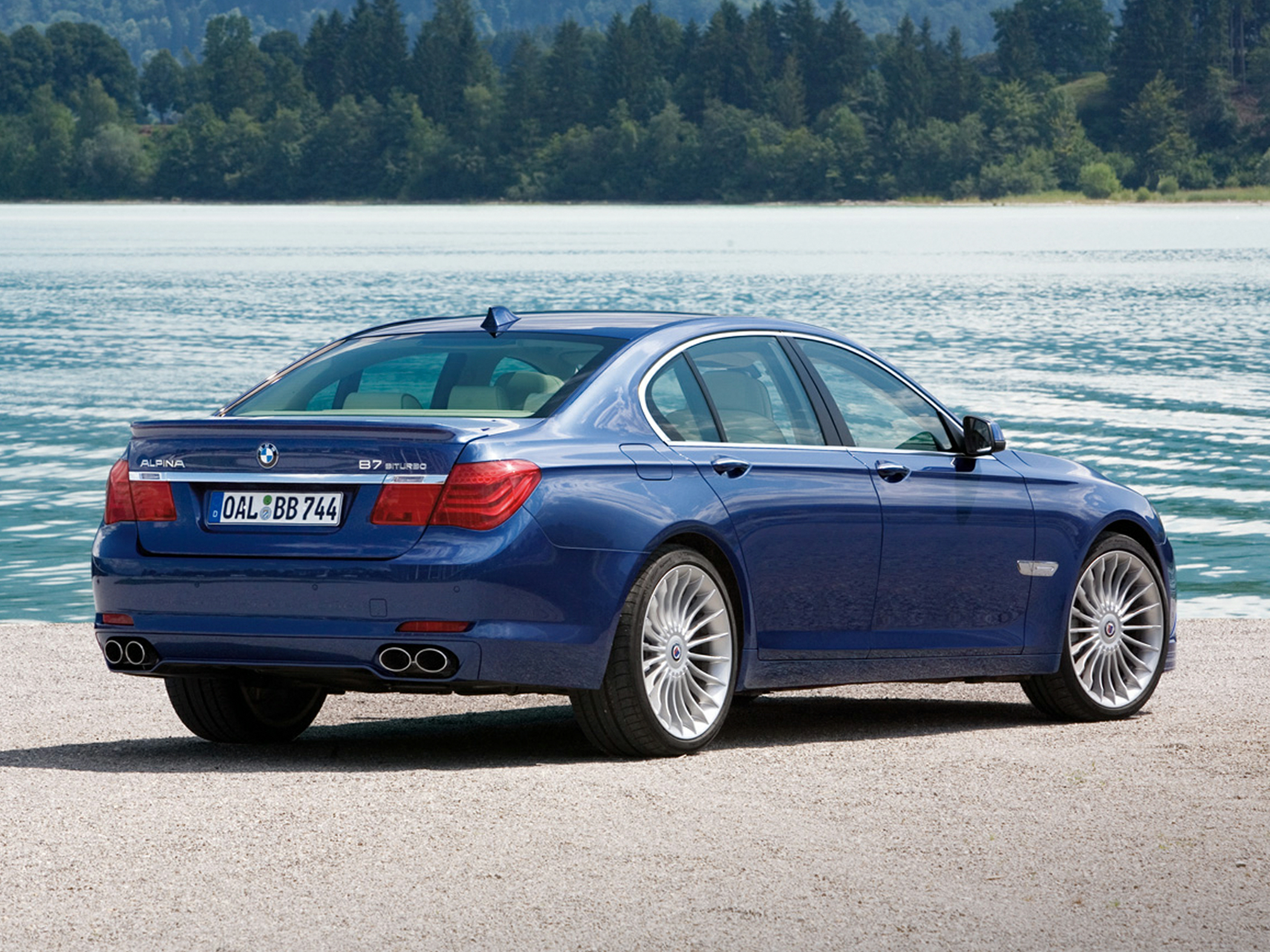 2011 BMW ALPINA B7