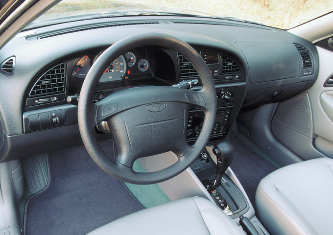 2001 Daewoo Nubira