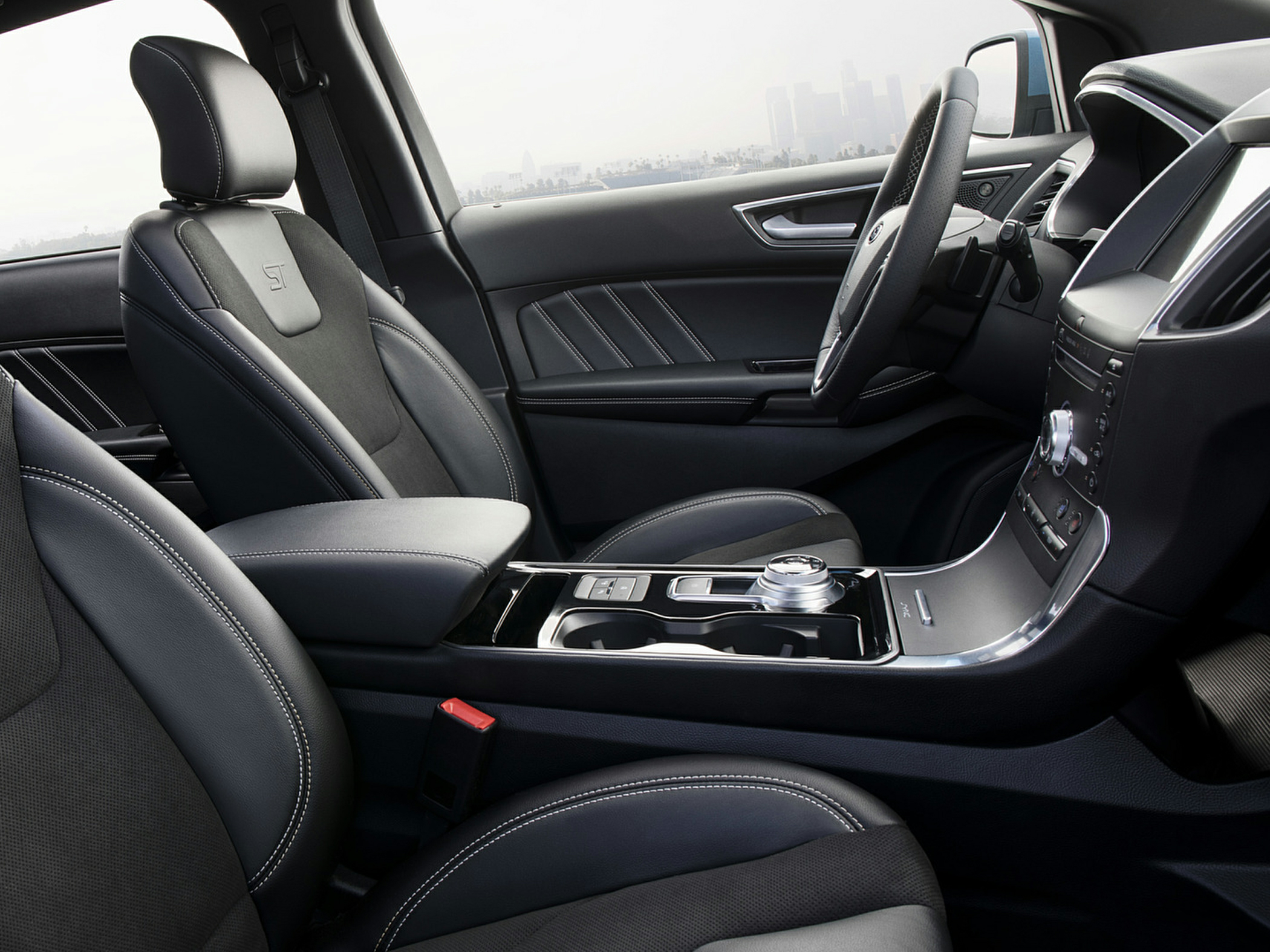 2020 Ford Edge
