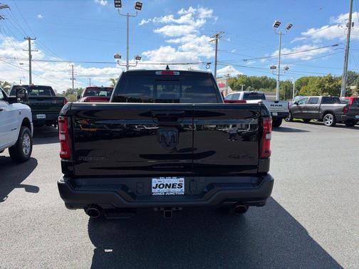 Diamond Black Crystal Pearlcoat 2027 RAM 1500 Rebel