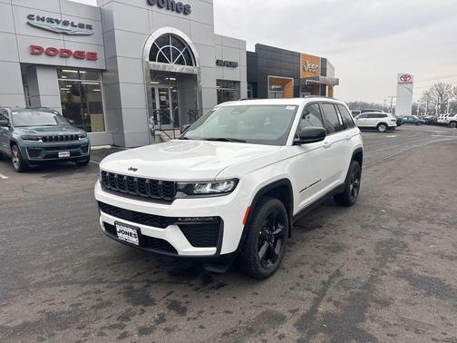 Bright White Clearcoat 2026 Jeep Grand Cherokee Limited