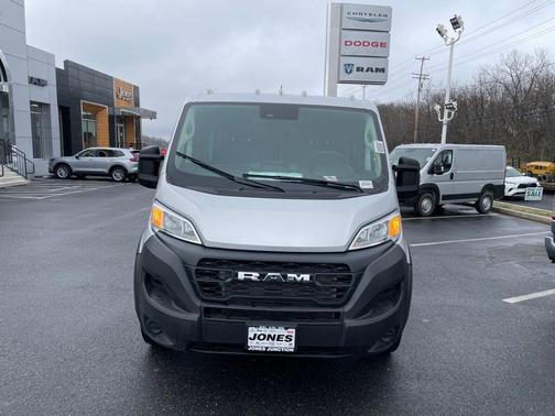 Bright Silver Metallic Clearcoat 2026 RAM ProMaster 3500 Low Roof