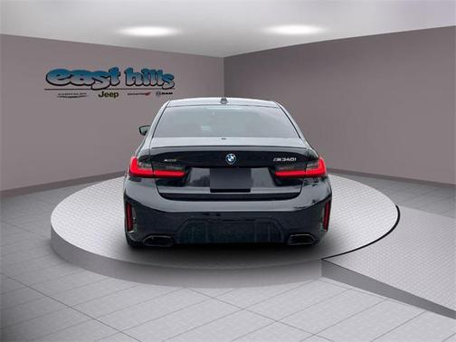 2023 BMW M340 i xDrive