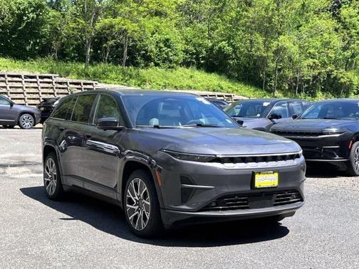 2025 Jeep Wagoneer S Limited