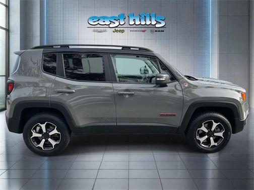 2021 Jeep Renegade Trailhawk