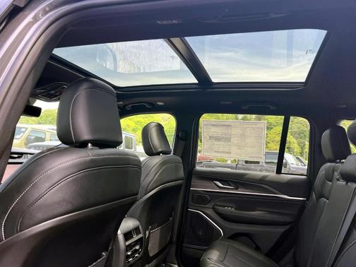 Baltic Gray 2026 Jeep Grand Cherokee Limited