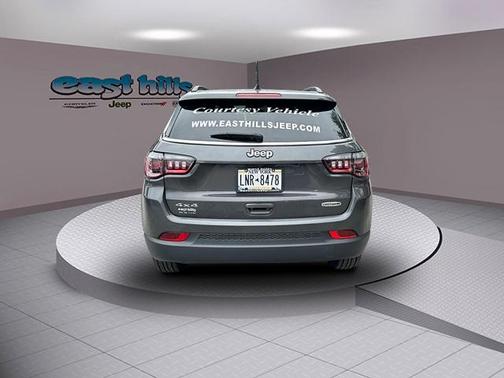 2024 Jeep Compass Latitude Lux