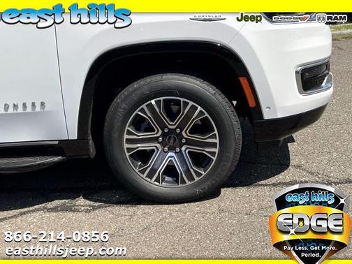 2025 Jeep Wagoneer Base
