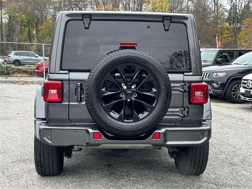 2021 Jeep Wrangler Unlimited Sahara Altitude