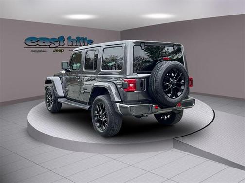 2021 Jeep Wrangler Unlimited Sahara Altitude