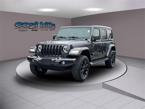 2021 Jeep Wrangler Unlimited Sahara Altitude