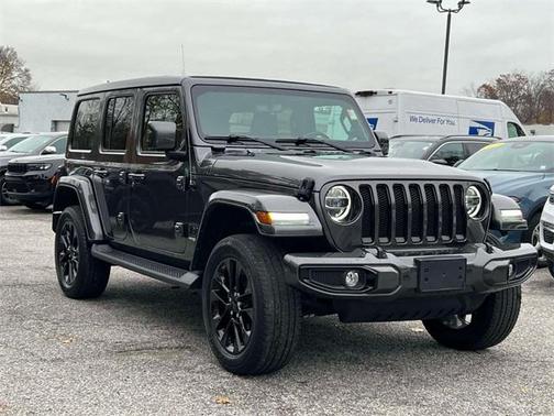 2021 Jeep Wrangler Unlimited Sahara Altitude