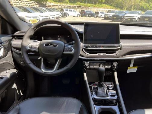 Diamond Black 2026 Jeep Compass Limited