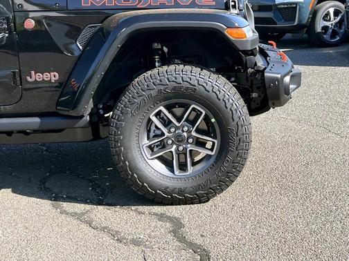 Black 2026 Jeep Gladiator Mojave