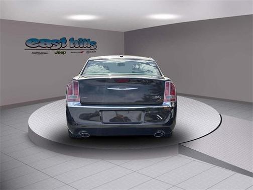 2013 Chrysler 300C Base