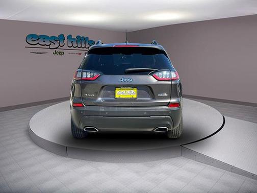 2022 Jeep Cherokee Latitude Lux
