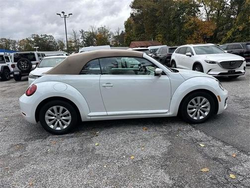 2019 Volkswagen Beetle 2.0T S