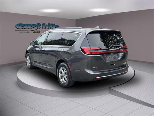 2022 Chrysler Pacifica Limited
